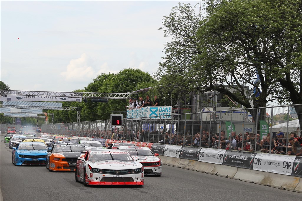 Jan Magnussen forsat ubesejret ved Classi Race Aarhus
(Foto: Henning Smed)